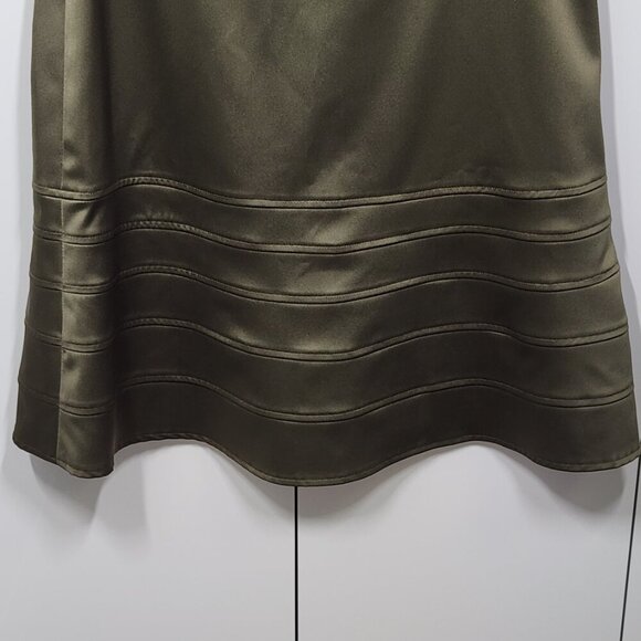 Cache Luxe A-Line Flared Hem Skirt Size 8 Olive Green - Picture 2 of 5